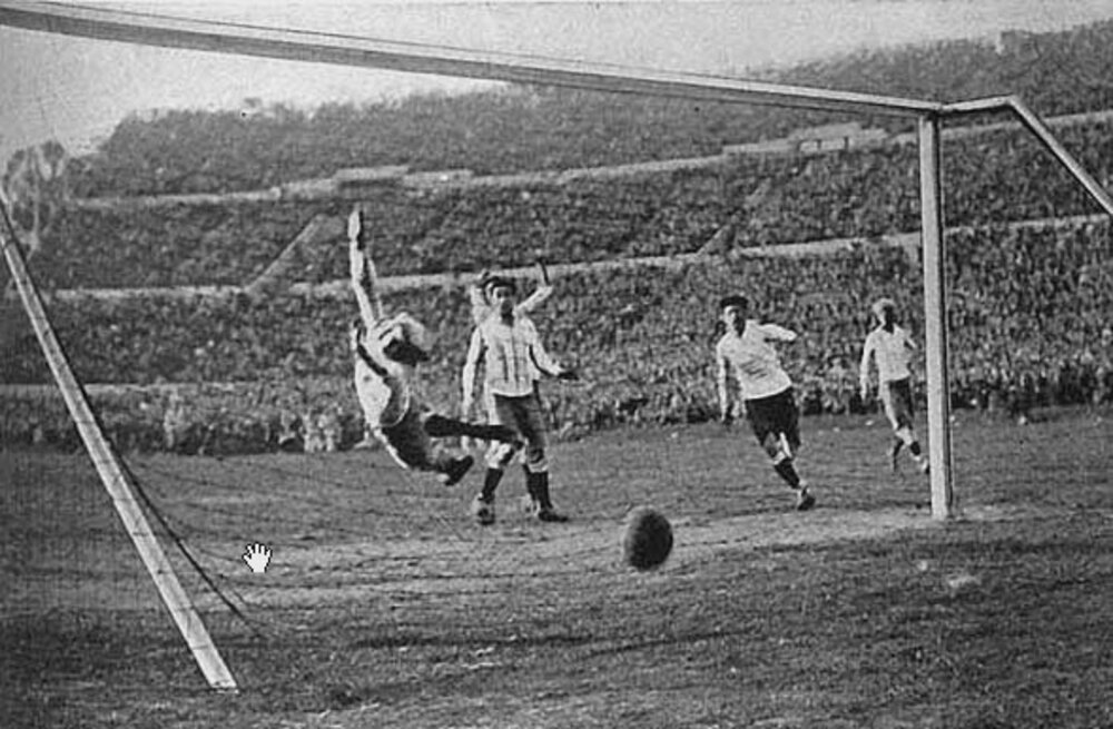 Финал чемпионата мира 1930 года, Уругвай — Аргентина